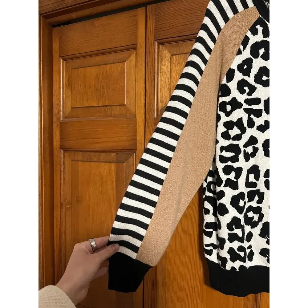 Chico’s Zenergy Women's Leopard Colorblock Knit Sweater Mixed Media Size 3 (XL) - Picture 5 of 9